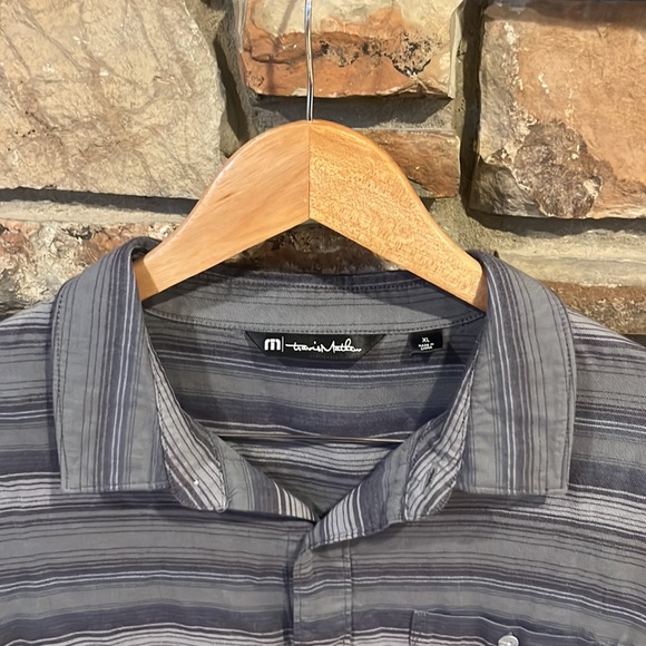 Travis Mathew Grey Horizontal Stripes Long Sleeve Button Down Shirt - Picture 3 of 8